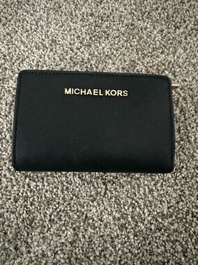 Michael Kors Black Compact Zip Wallet
